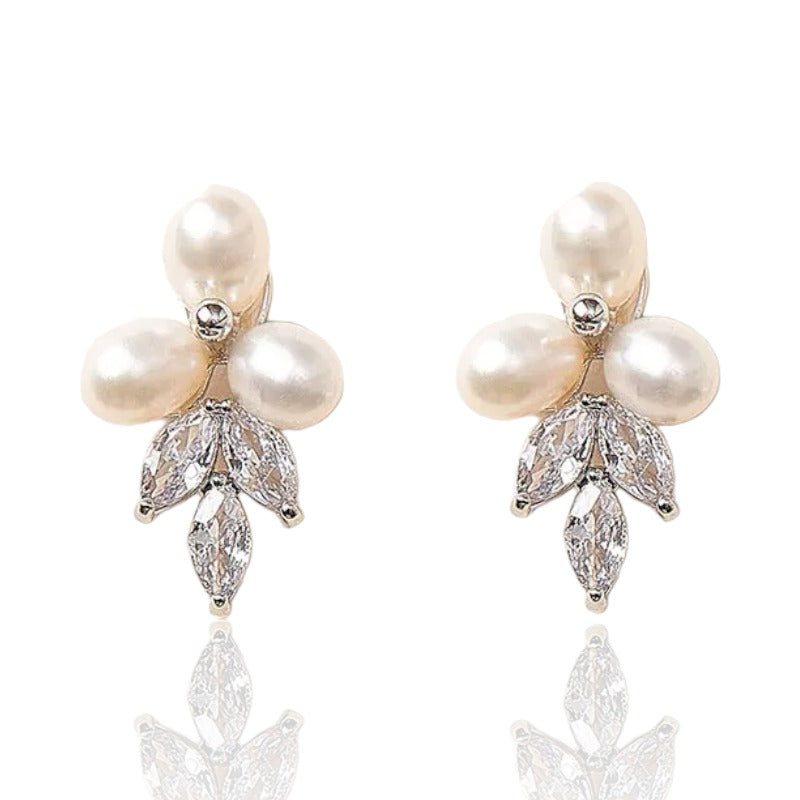 boucle-doreille-perle-et-brillant