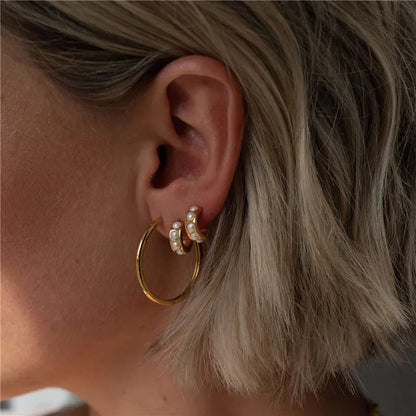 Saphira - boucle d'oreille perle dorée